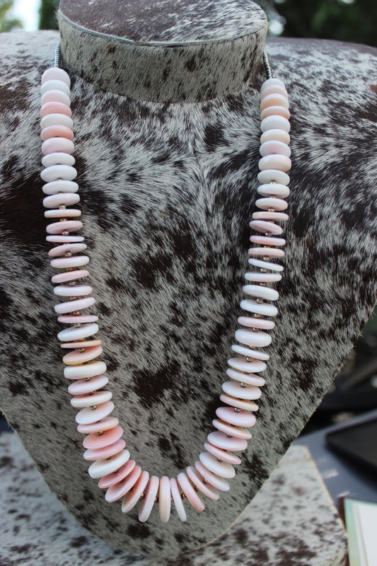 The Cleo Necklace