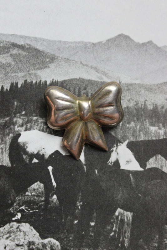 The Etta Pin/Pendant