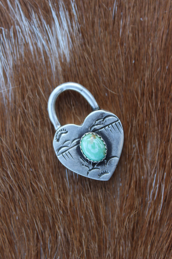 The Faye Pendant
